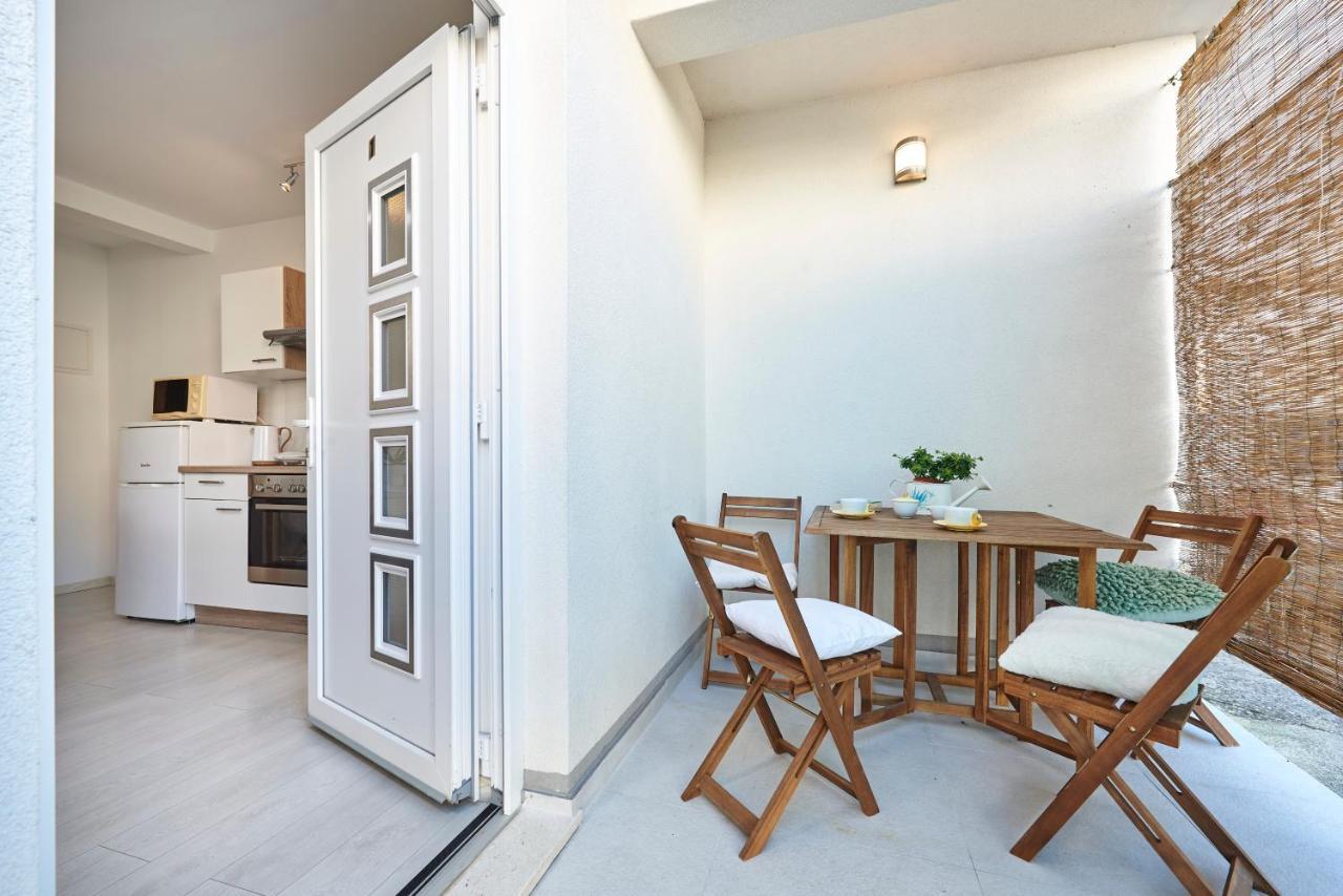 Apartmani Sara I Klara Трогир Экстерьер фото
