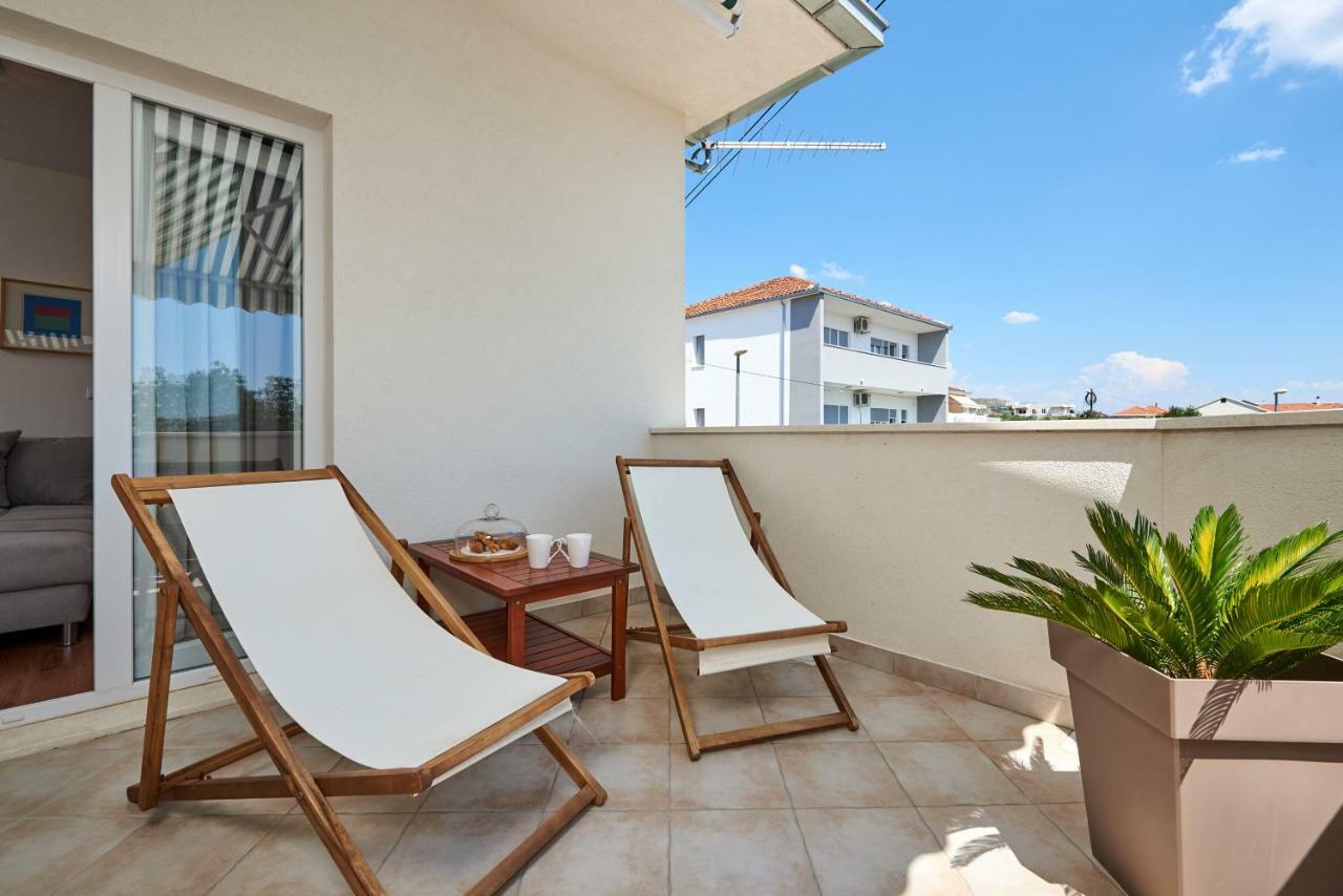 Apartmani Sara I Klara Трогир Экстерьер фото