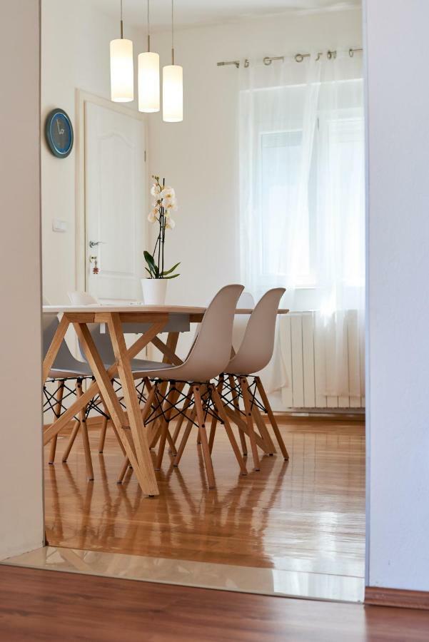 Apartmani Sara I Klara Трогир Экстерьер фото